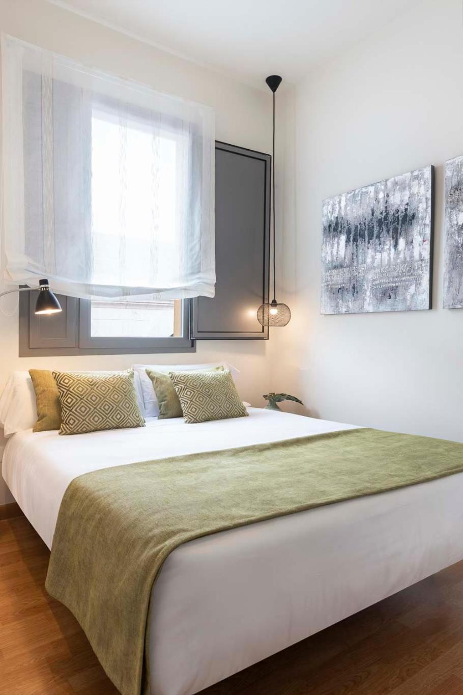 Apartamento Familiar Nuevo De Diseno En La Mejor Zona De Triana, Parking Included Sevilla Buitenkant foto