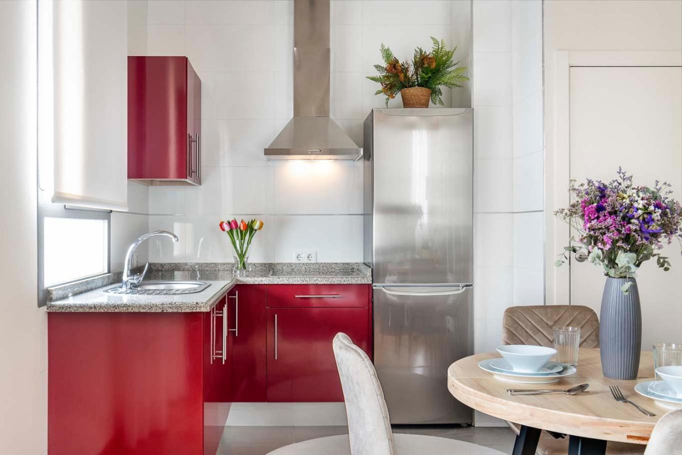 Apartamento Familiar Nuevo De Diseno En La Mejor Zona De Triana, Parking Included Sevilla Buitenkant foto